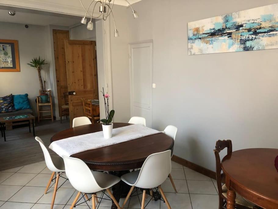 Maison Conviviale Aux Abords De La Vieille Ville 볼로뉴쉬르메르 외부 사진
